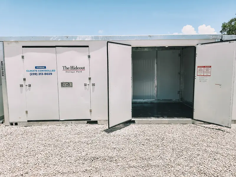 container storage open